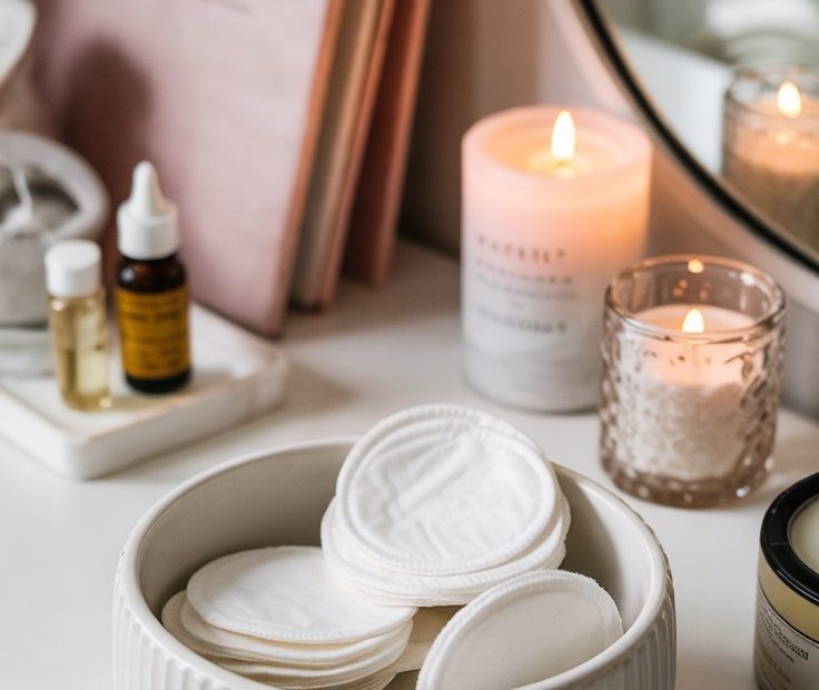 Pink Morning Self-Pampering Routine with Rose Scents for Calm Wake-Ups
