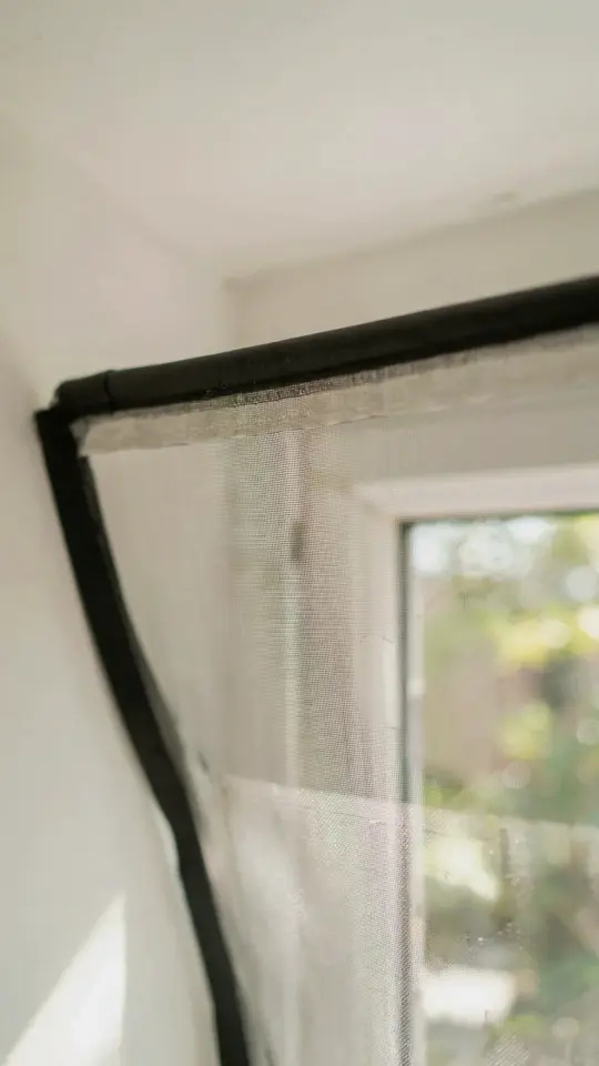 Common Window Screen Mistake – Try an Opening Mosquito Screen Instead