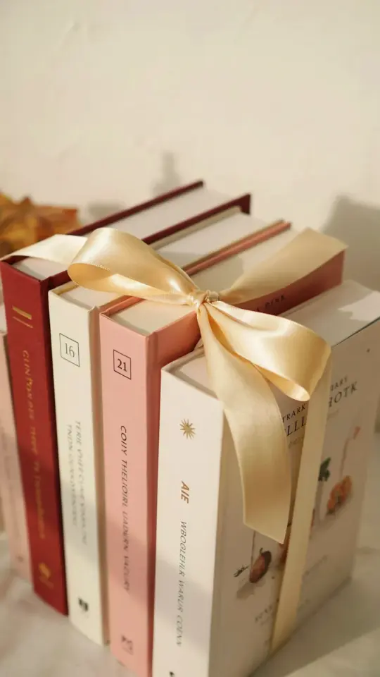 DIY Ribbon Bookmark: Easy Before & After for Book Lovers